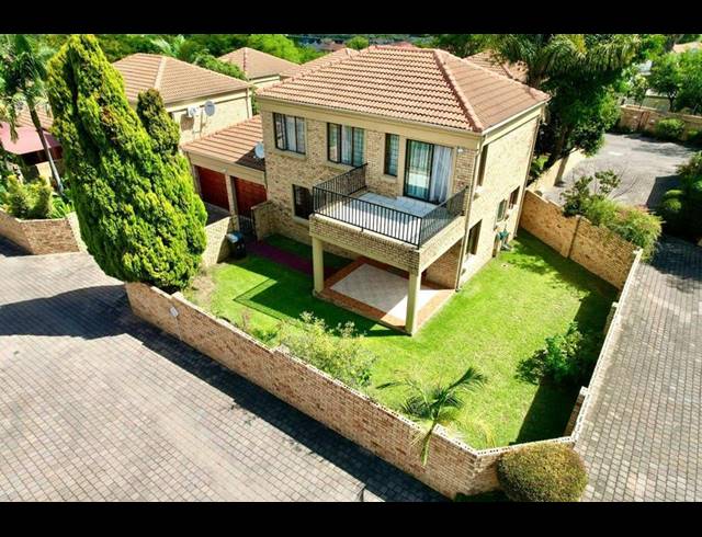 3 BEDROOM TOWNHOUSE FOR SALE IN CRAIGAVON